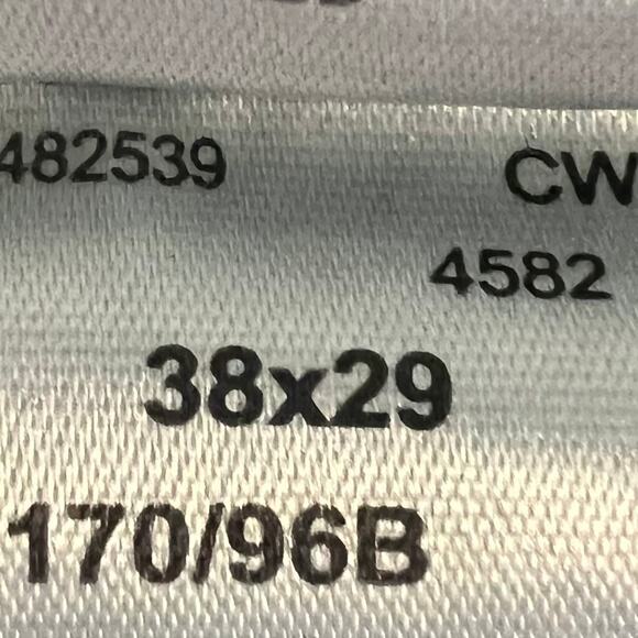 Levi’s 505 men’s 38x29 medium wash
Waist laying Flat: 19” Excellent Condition! - Picture 7 of 7